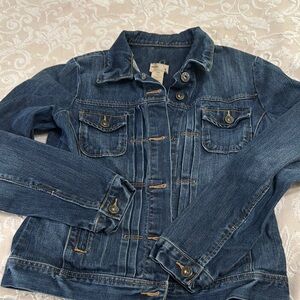 GAP Blue Jean Jacket Classic Denim Style